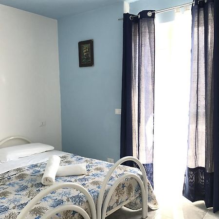 Ring Hostel Forio di Ischia Dış mekan fotoğraf