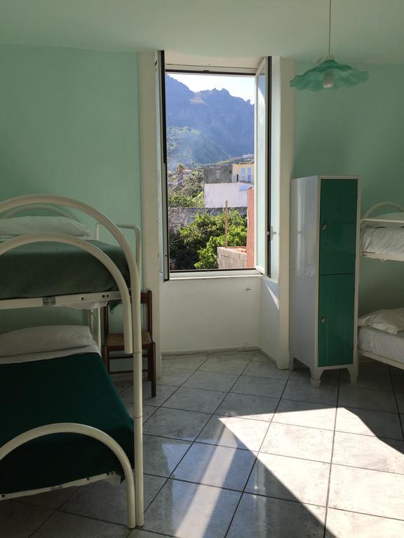 Ring Hostel Forio di Ischia Dış mekan fotoğraf